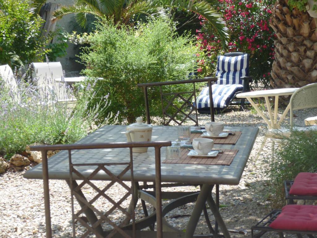 La Maison Des Palmiers Homps  Esterno foto
